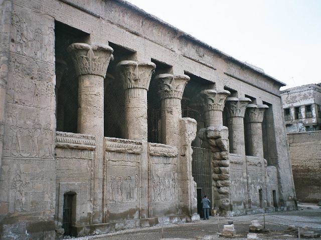Esna Lock & Khnum Temple